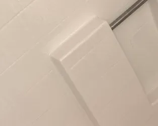 Bathtub crack repaired in Los Angeles